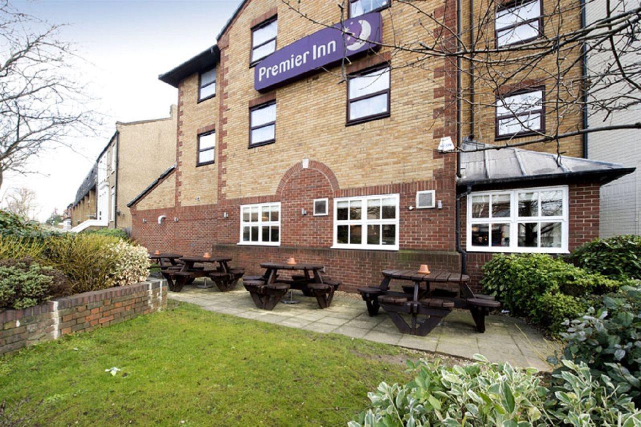 Premier Inn London Romford Kültér fotó